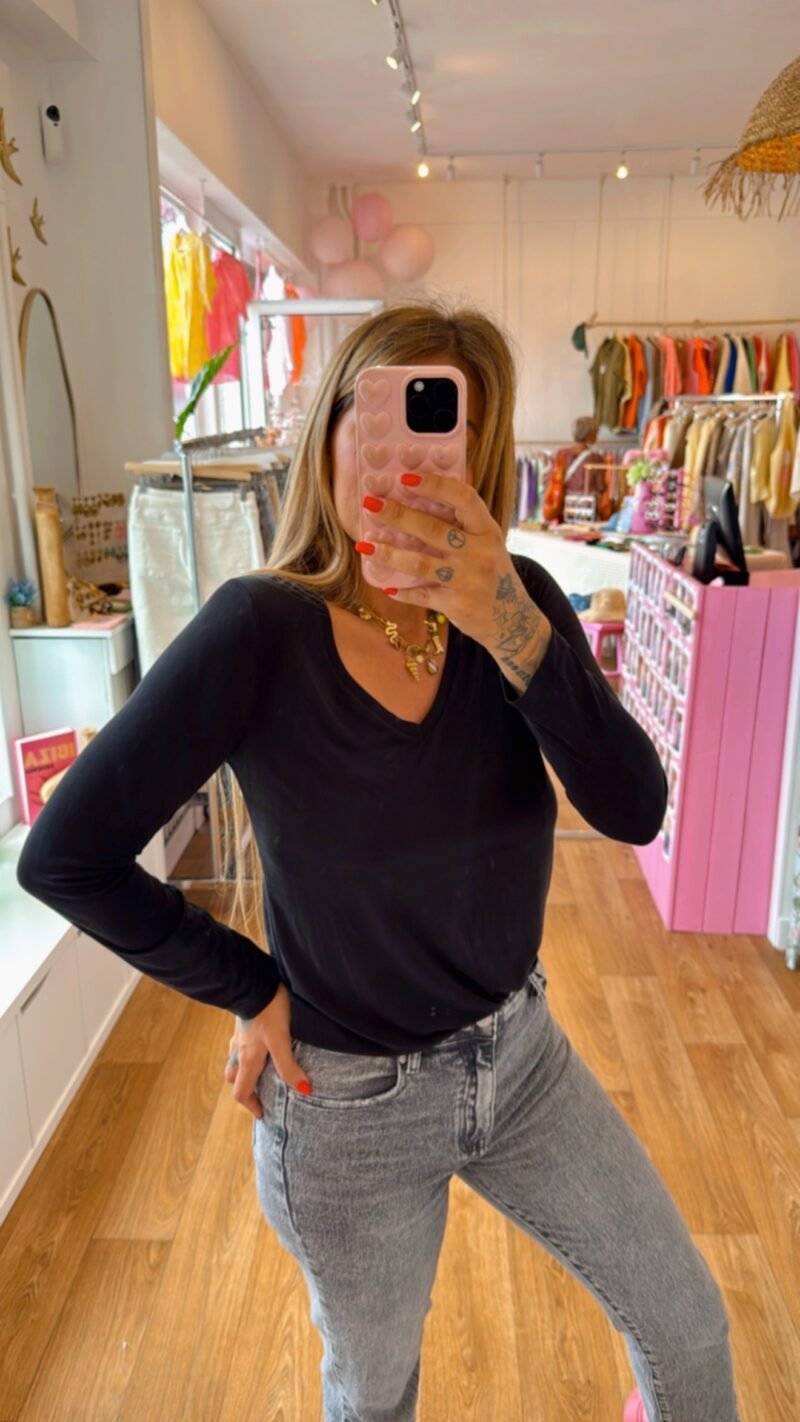 TOP UNI NOIR MANCHE LONGUE   COL V   T  S