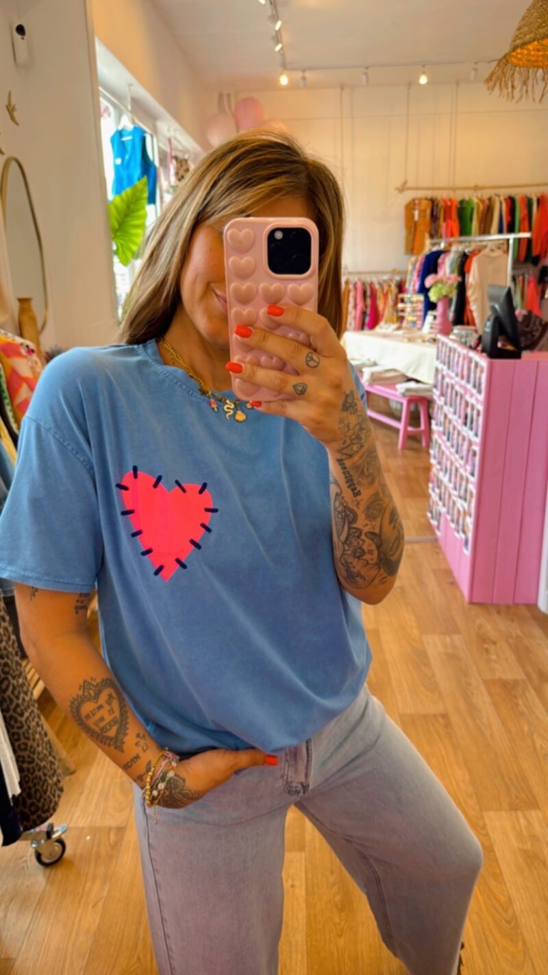 T SHIRT BLEU  COEUR FLUO ROSE