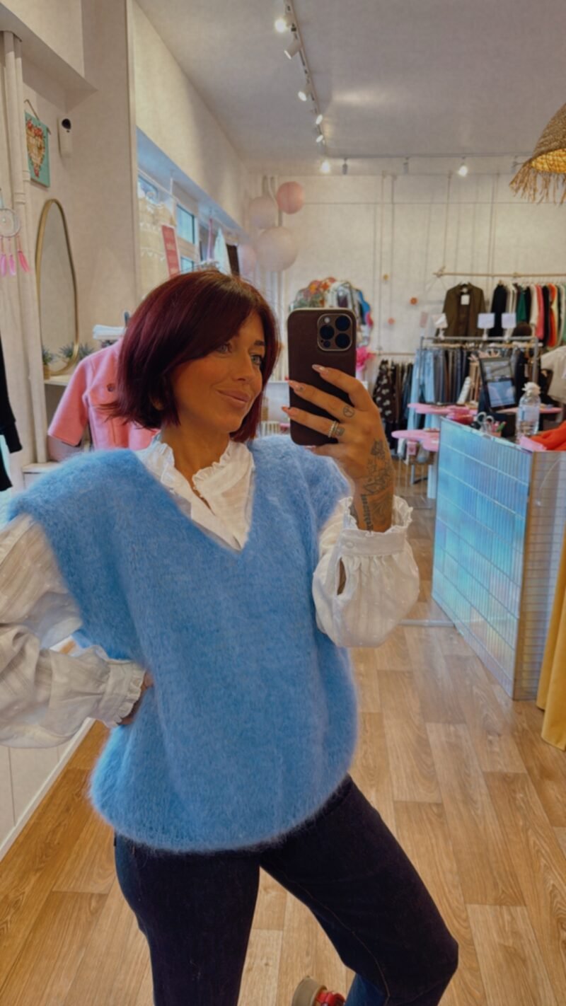 PULL COL V MOHAIR BLEU