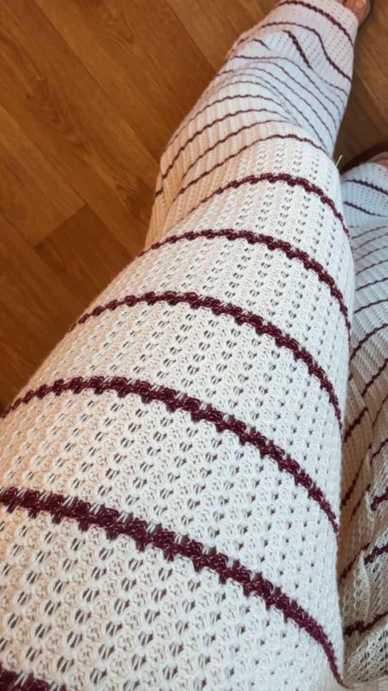 PANTALON CROCHET RAYE ECRU  T  . M – Image 2