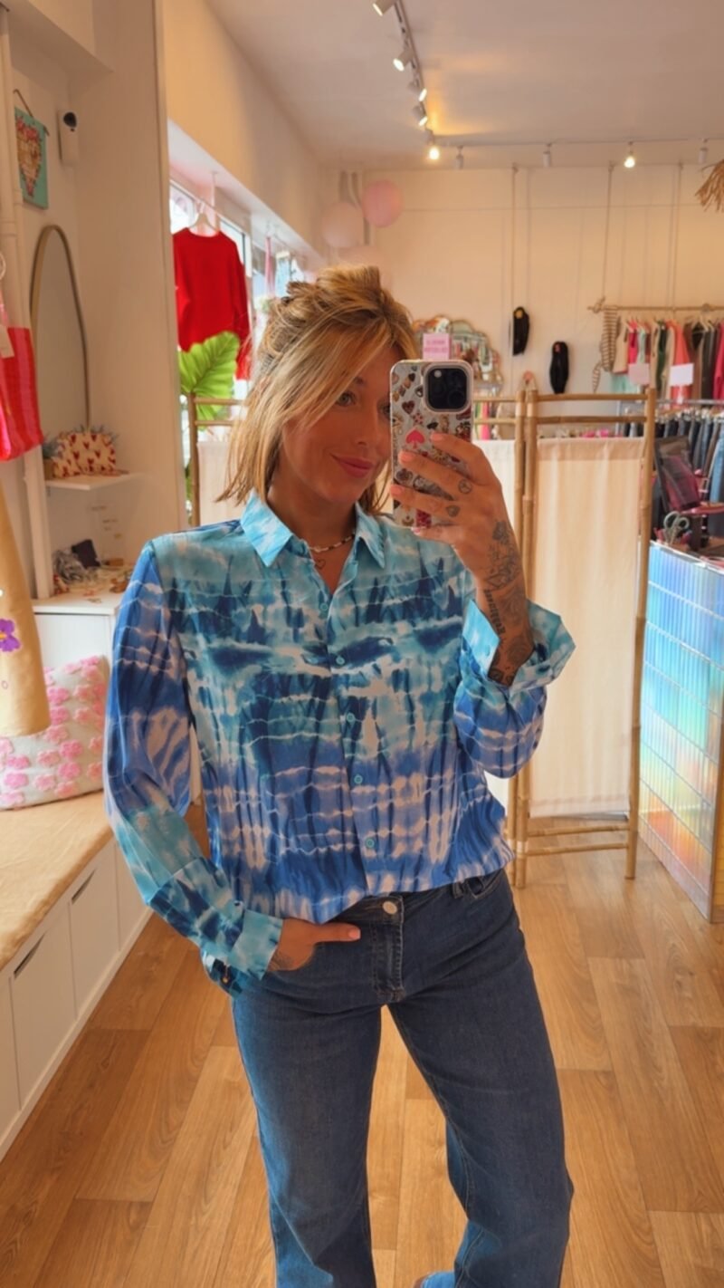 CHEMISE TIE AND DYE BLEU   T . S