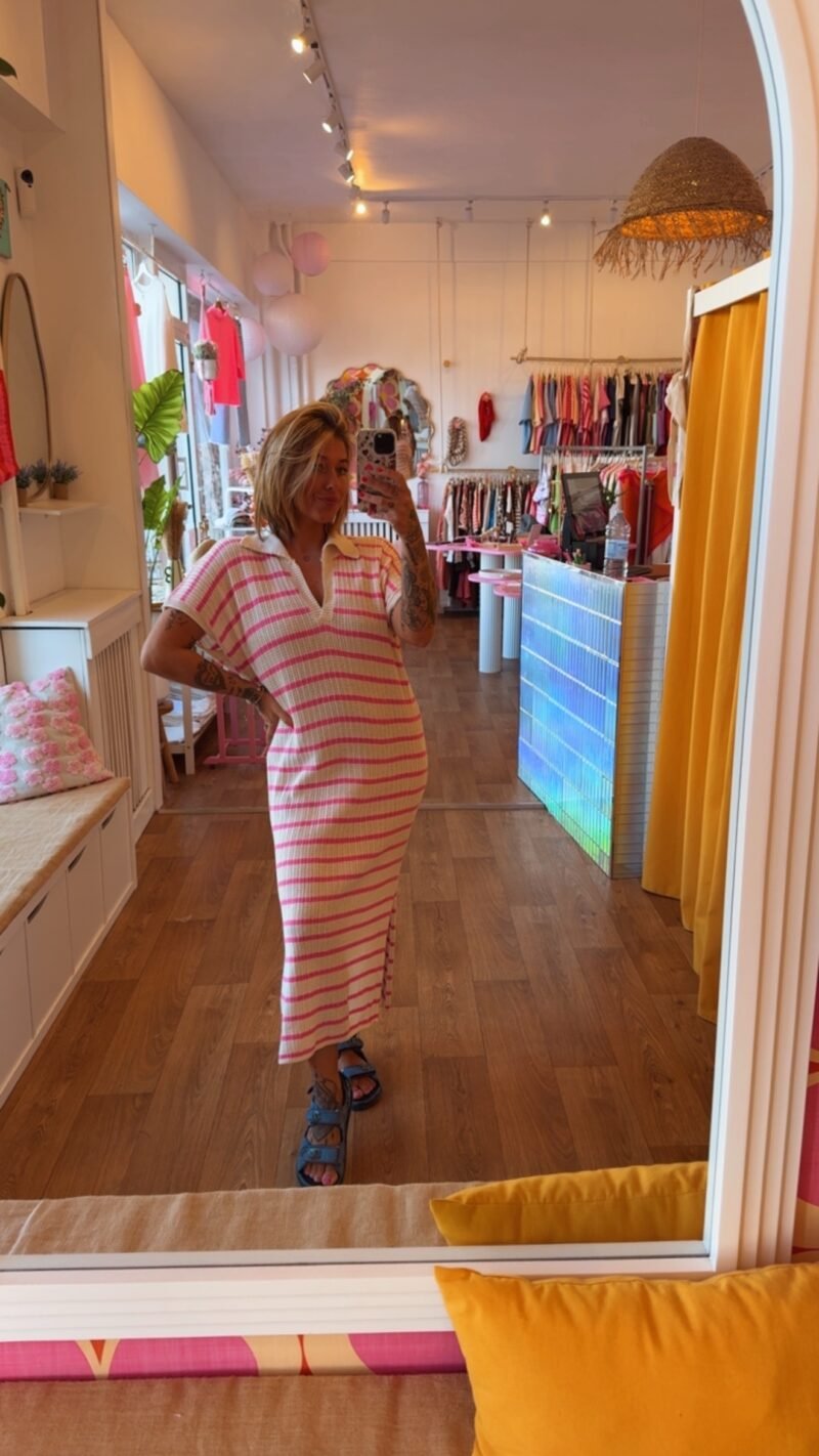 ROBE EN MAILLE  ROSE