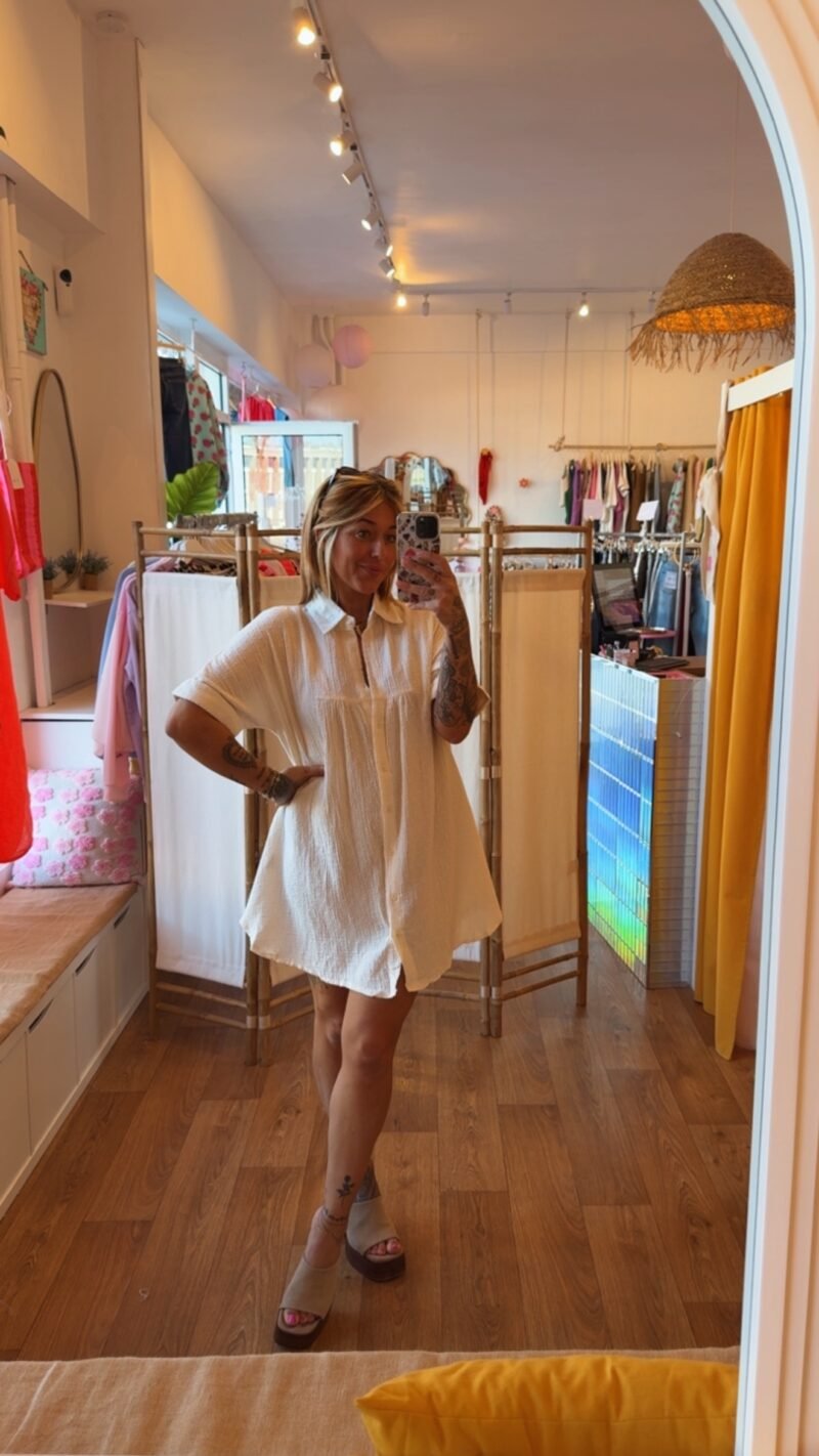 ROBE CHEMISE  GAZ DE COTON ECRU   M/L