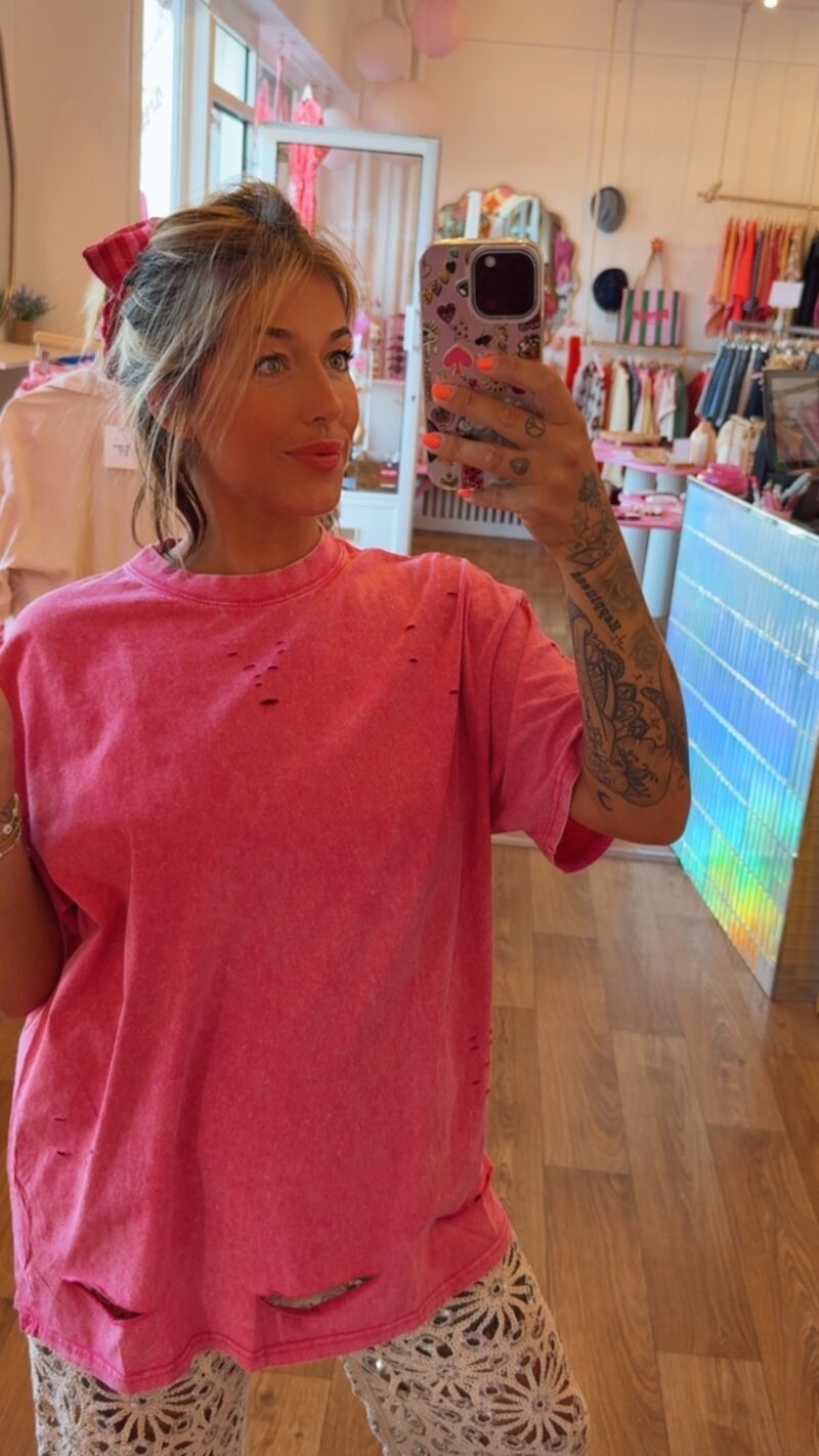 T SHIRT OVERSIZE  DECOUPÉ ROSE