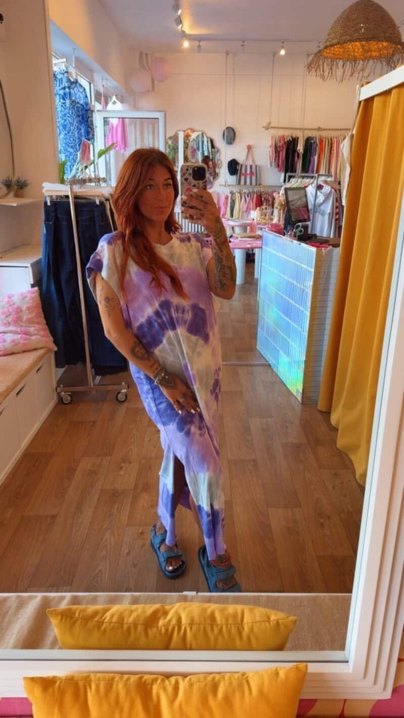 ROBE TIE AND DYE VIOLET