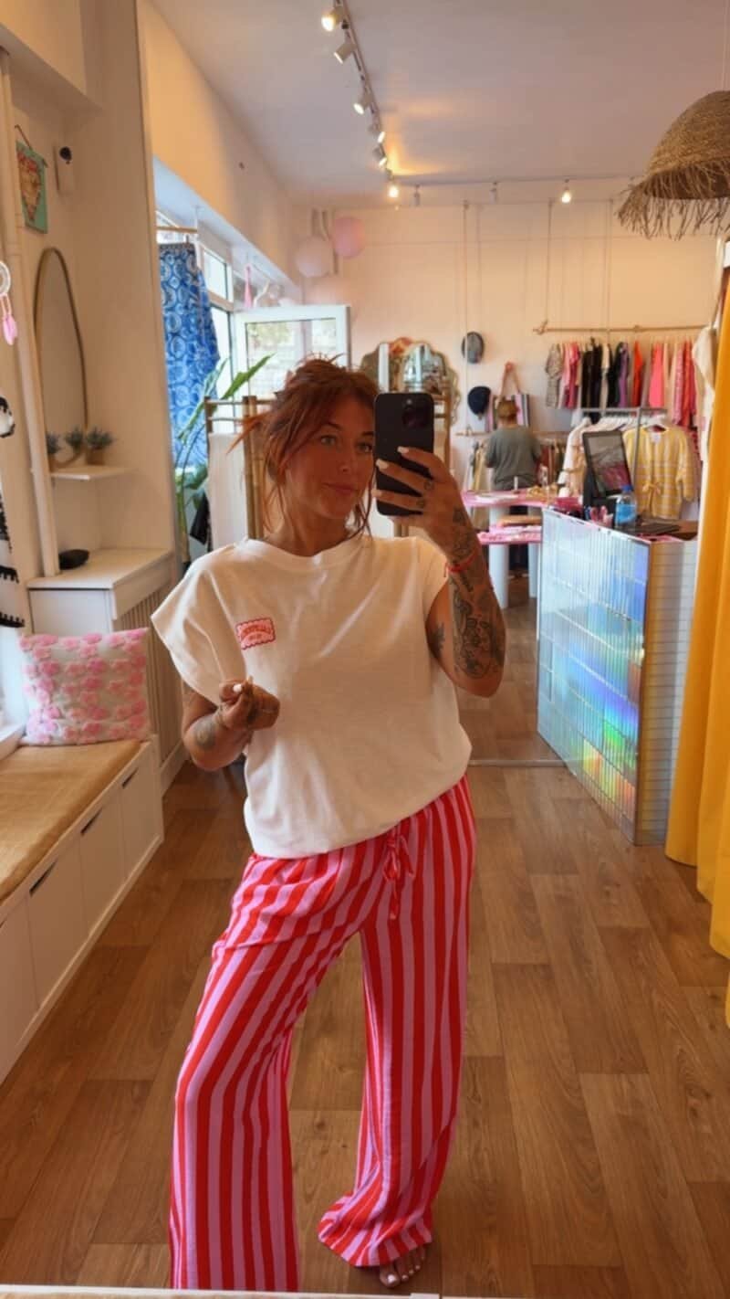 PANTALON LEGER RAYE ROUGE  T  . S