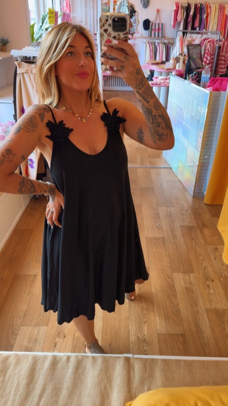 ROBE NUISETTE FLEUR NOIR