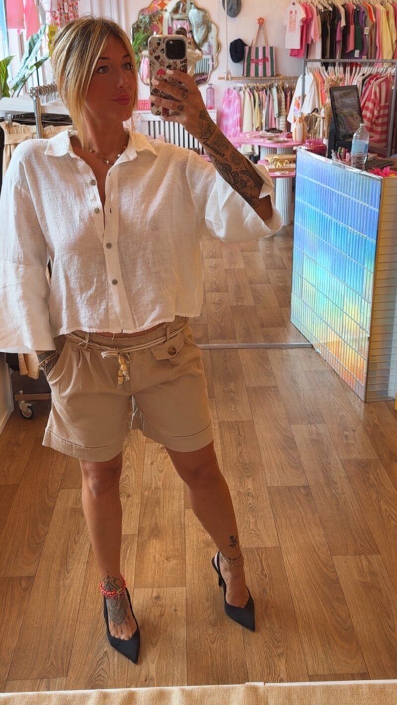 SHORT BEIGE
