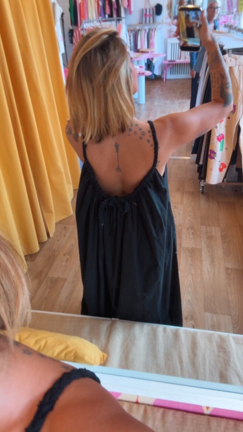 ROBE TRESSIA  NOIRE