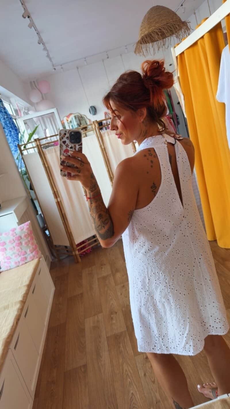 ROBE BRODERIE BLANCHE' – Image 2