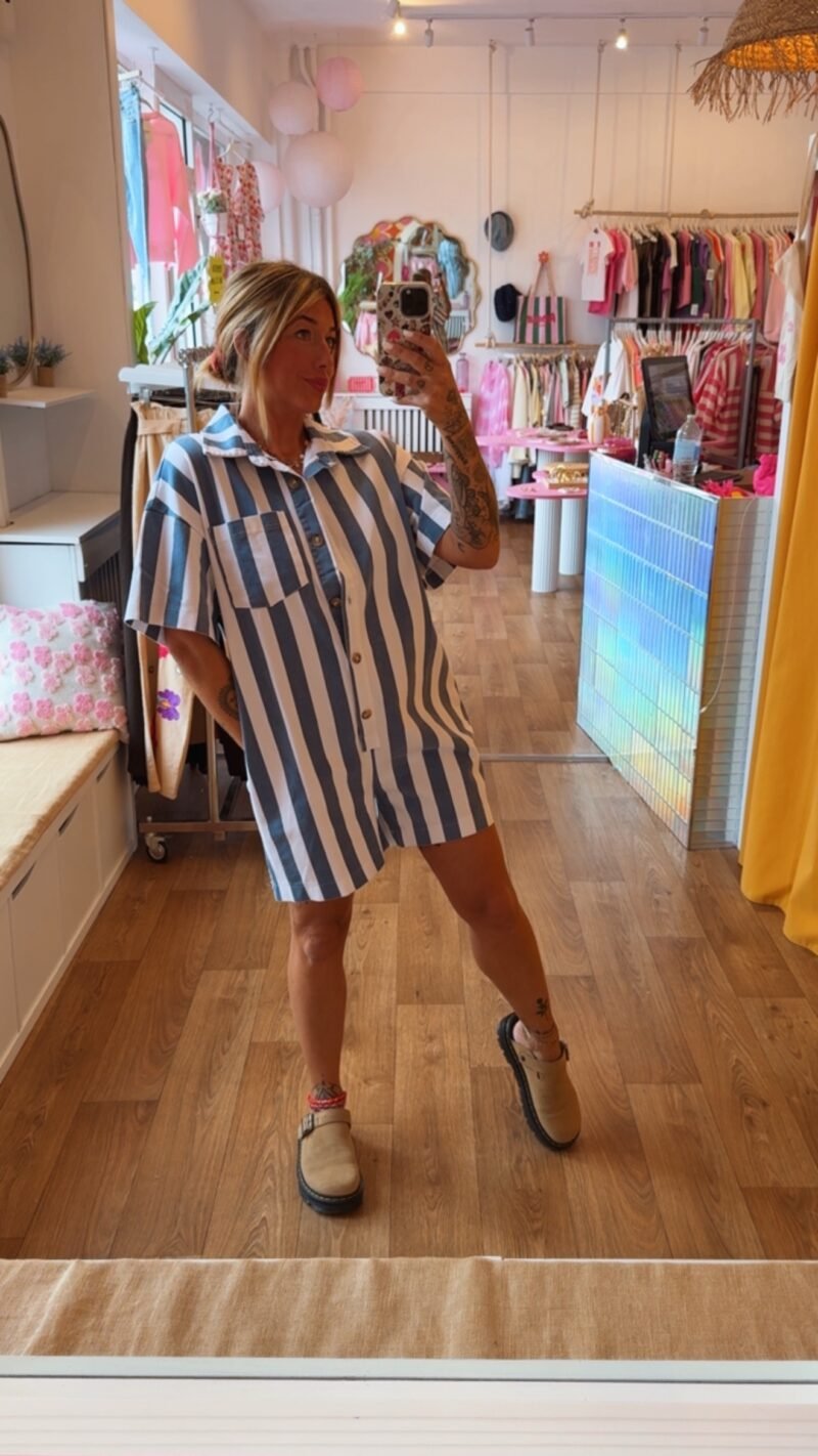 COMBISHORT  RAYE BLEUE    T . L