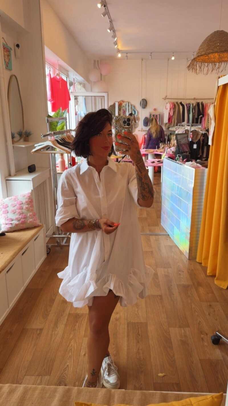 ROBE CHEMISE FROUFROU MANCHES LONGUES BLANCHE