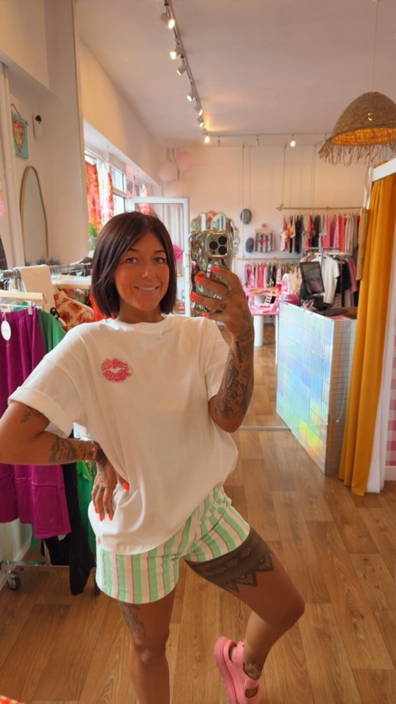 T SHIRT  STRASS   " BOUCHE "